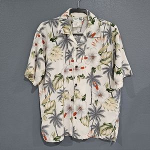 MAKANI Hawaiin White Floral Microfiber Button Down Short Sleeve Shirt M